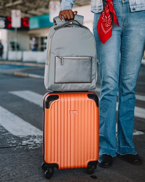 bolsa para viagem de aviao